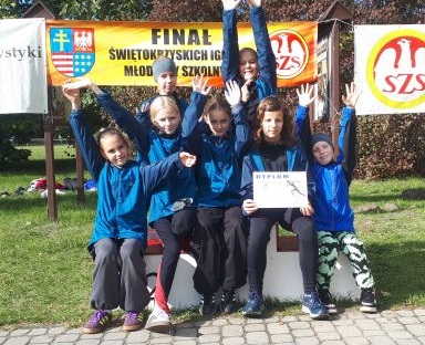 Finał Wojewódzkich Igrzysk Dzieci i Młodzieży Szkolnej w sztafetowych biegach przełajowych – Rytwiany 2025